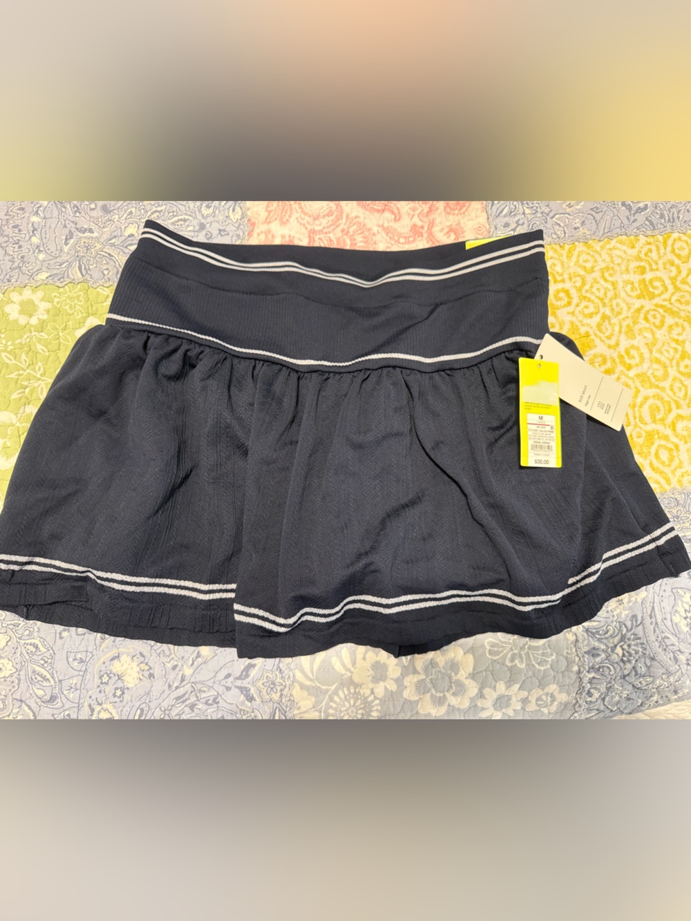 all in motion girls Active Navy Skort with White Stripe Trim size Med NWT